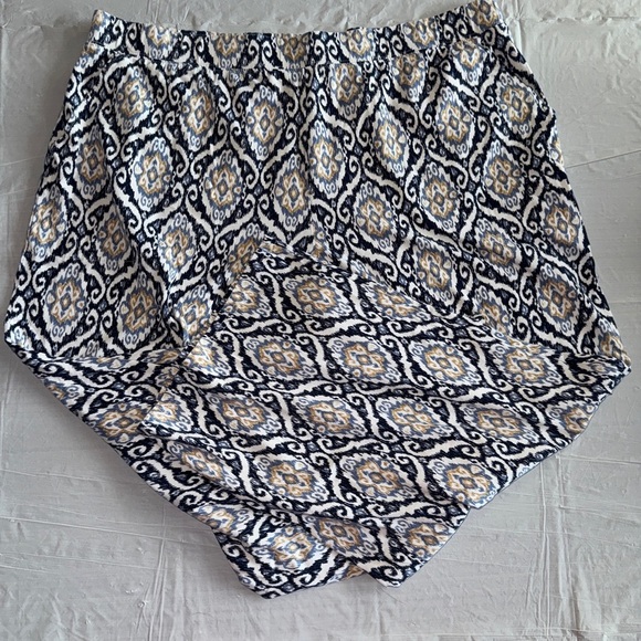 "Denim & Co. Beach Jersey Regular Straight Leg Ankle Pants - Picture 1 of 8